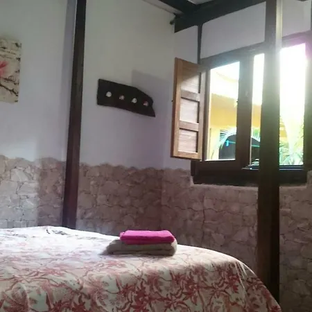 Casa La Moringa Alojamento de Acomodação e Pequeno-almoço Los Silos